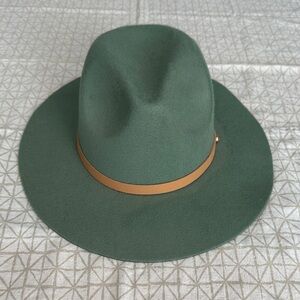 NWOT Green Fedora Hat with Tan Band